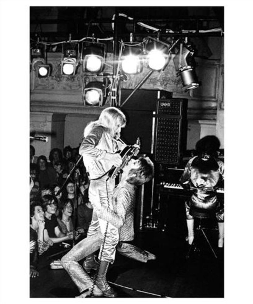 Bowie Ronson Guitar Fellatio