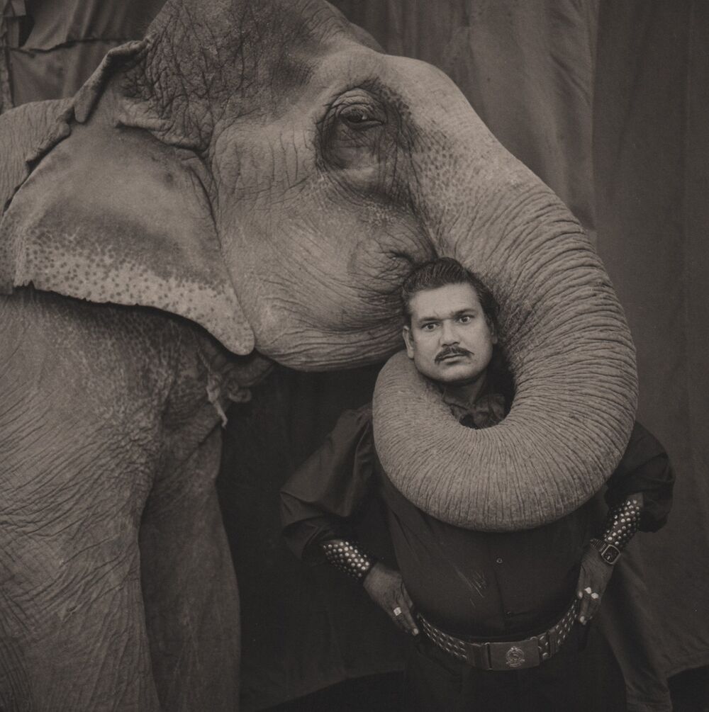 Ram Prakash Singh with the elephant Shyama, Great Golder Circus, Ahmedabad India